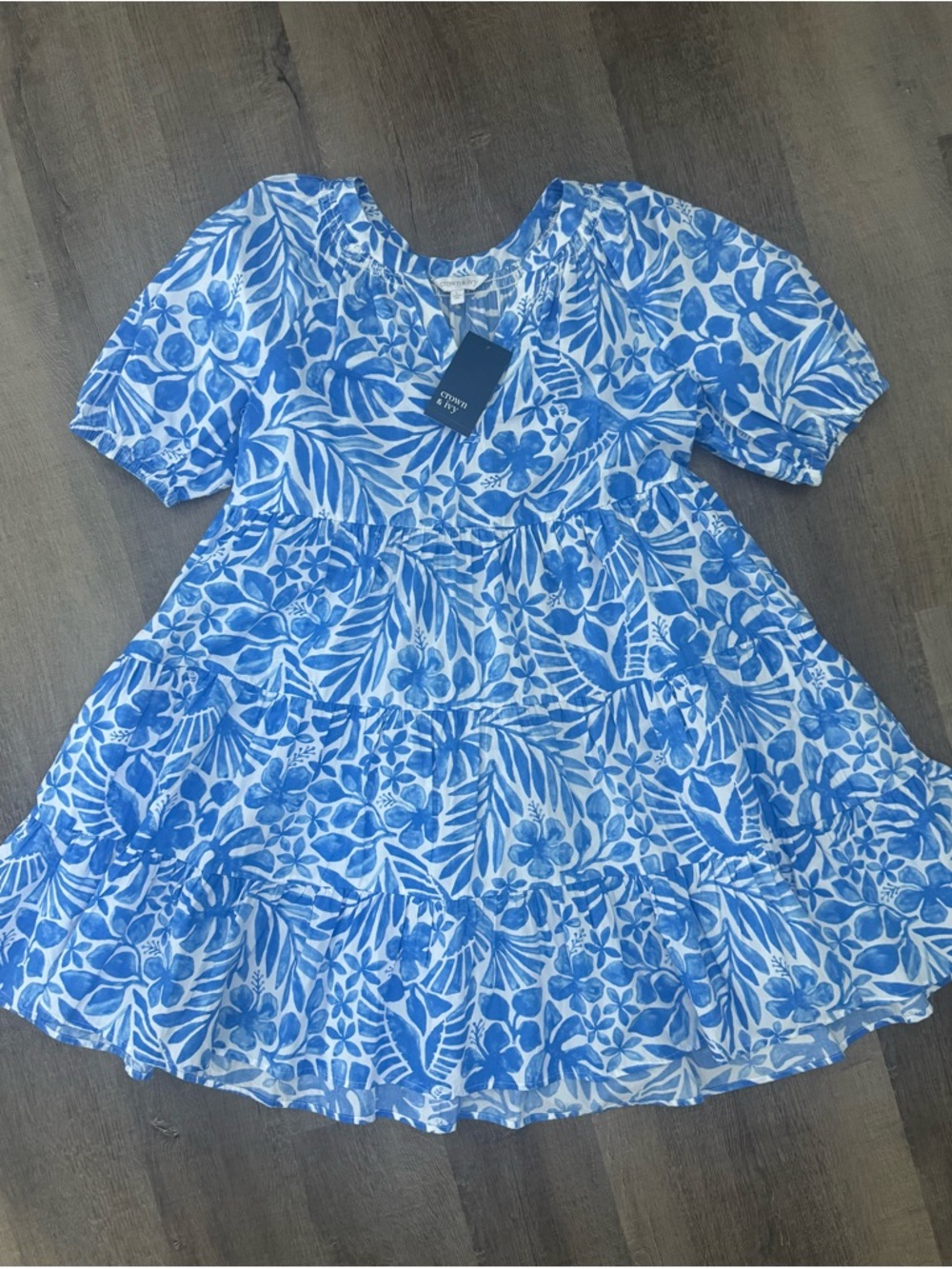 New with Tags! crown & ivy Blue and White Floral Tiered Women’s Dress